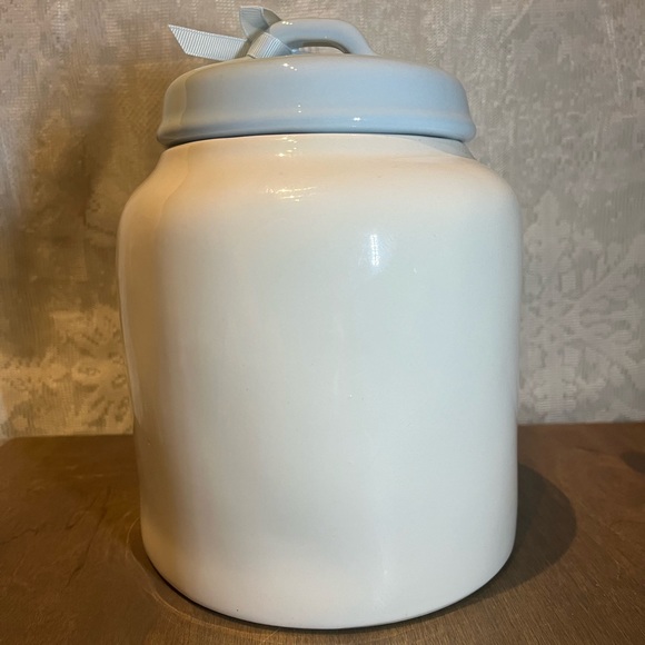 Rae Dunn A Dream Come True Cinderella Castle Canister - Picture 2 of 3